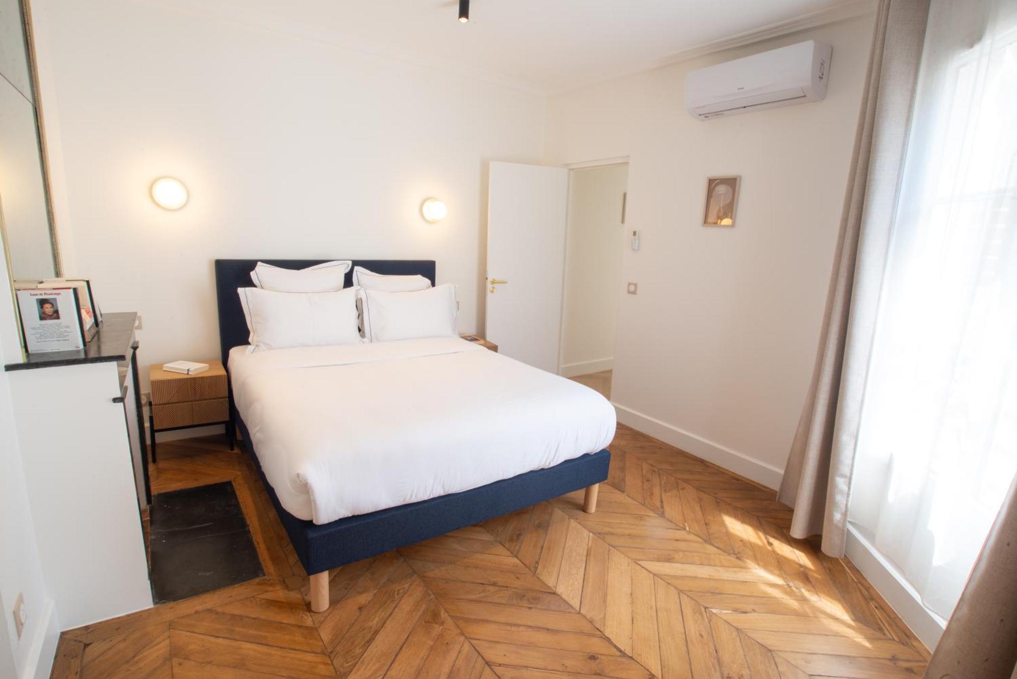 Quartier Libre Madeleine Aparthotel Paris Exterior photo