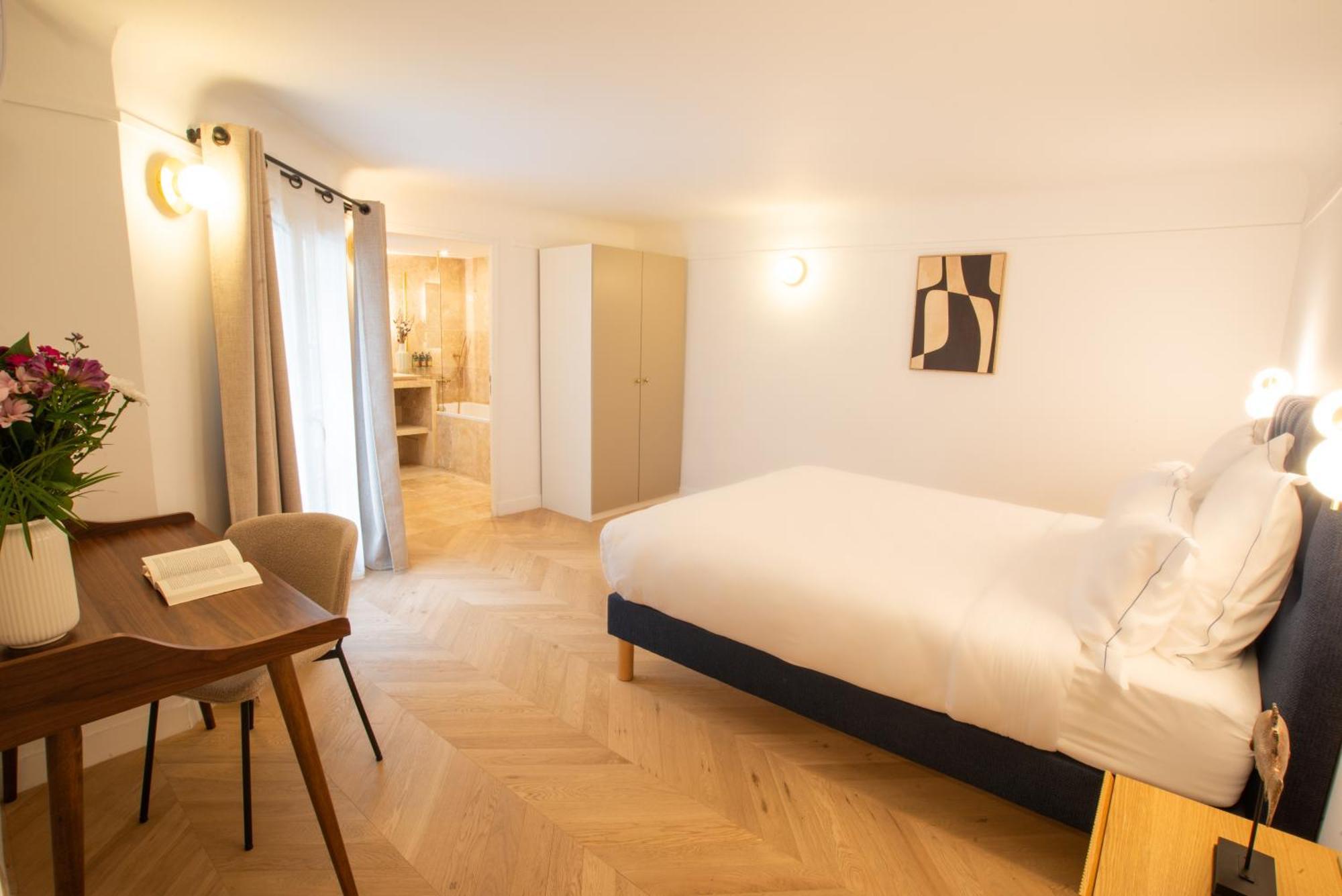 Quartier Libre Madeleine Aparthotel Paris Exterior photo