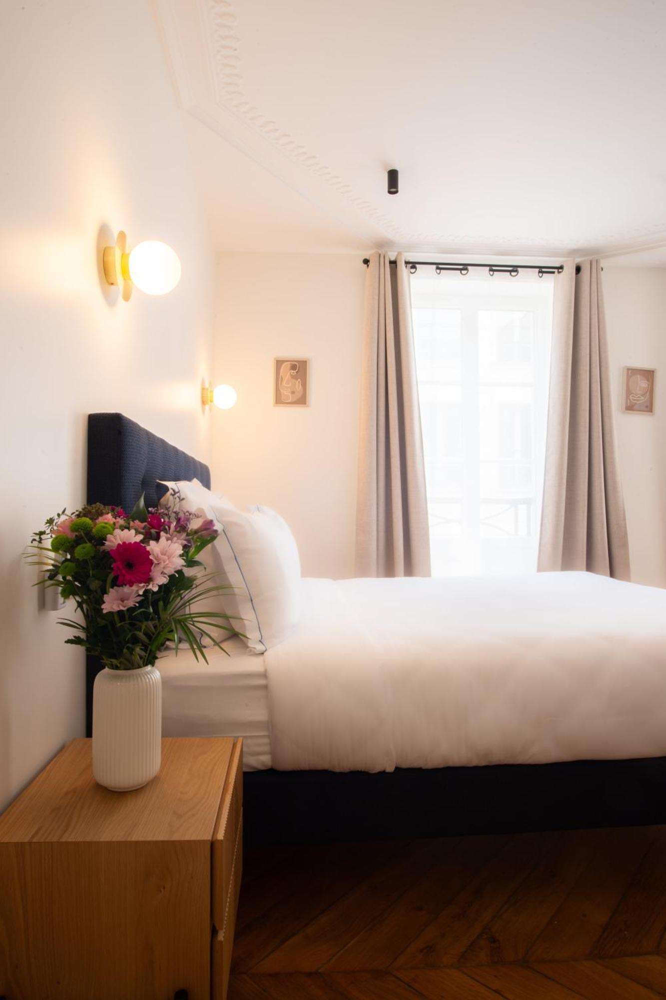 Quartier Libre Madeleine Aparthotel Paris Exterior photo