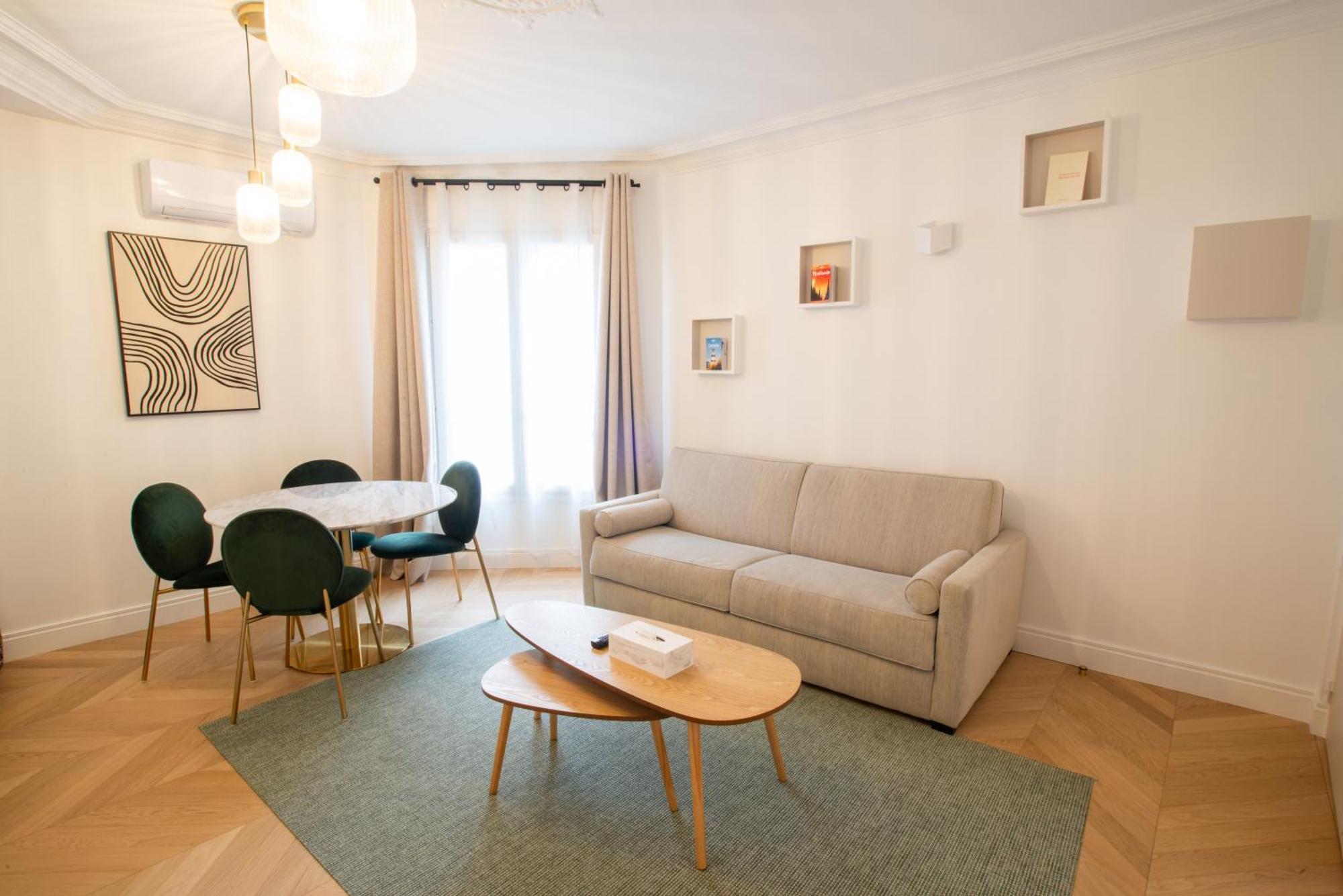 Quartier Libre Madeleine Aparthotel Paris Exterior photo
