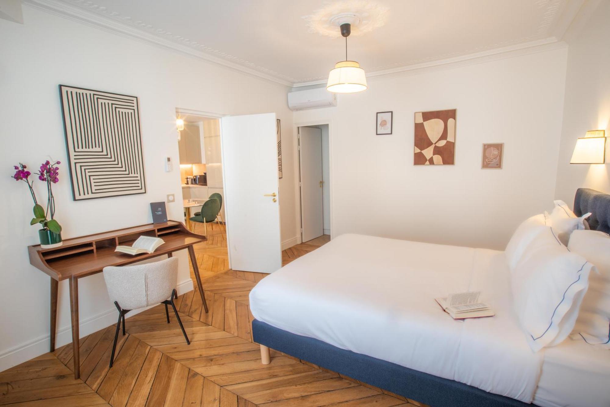 Quartier Libre Madeleine Aparthotel Paris Exterior photo