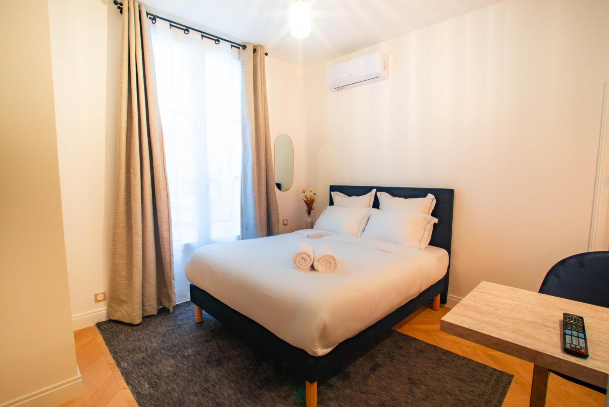 Quartier Libre Madeleine Aparthotel Paris Exterior photo